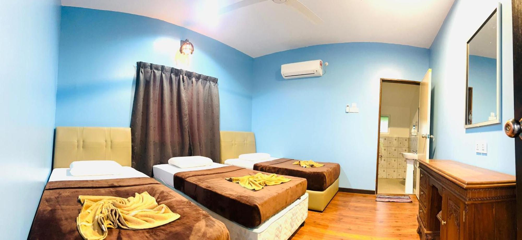 Sukau Backpackers Bed & Breakfast Exterior foto
